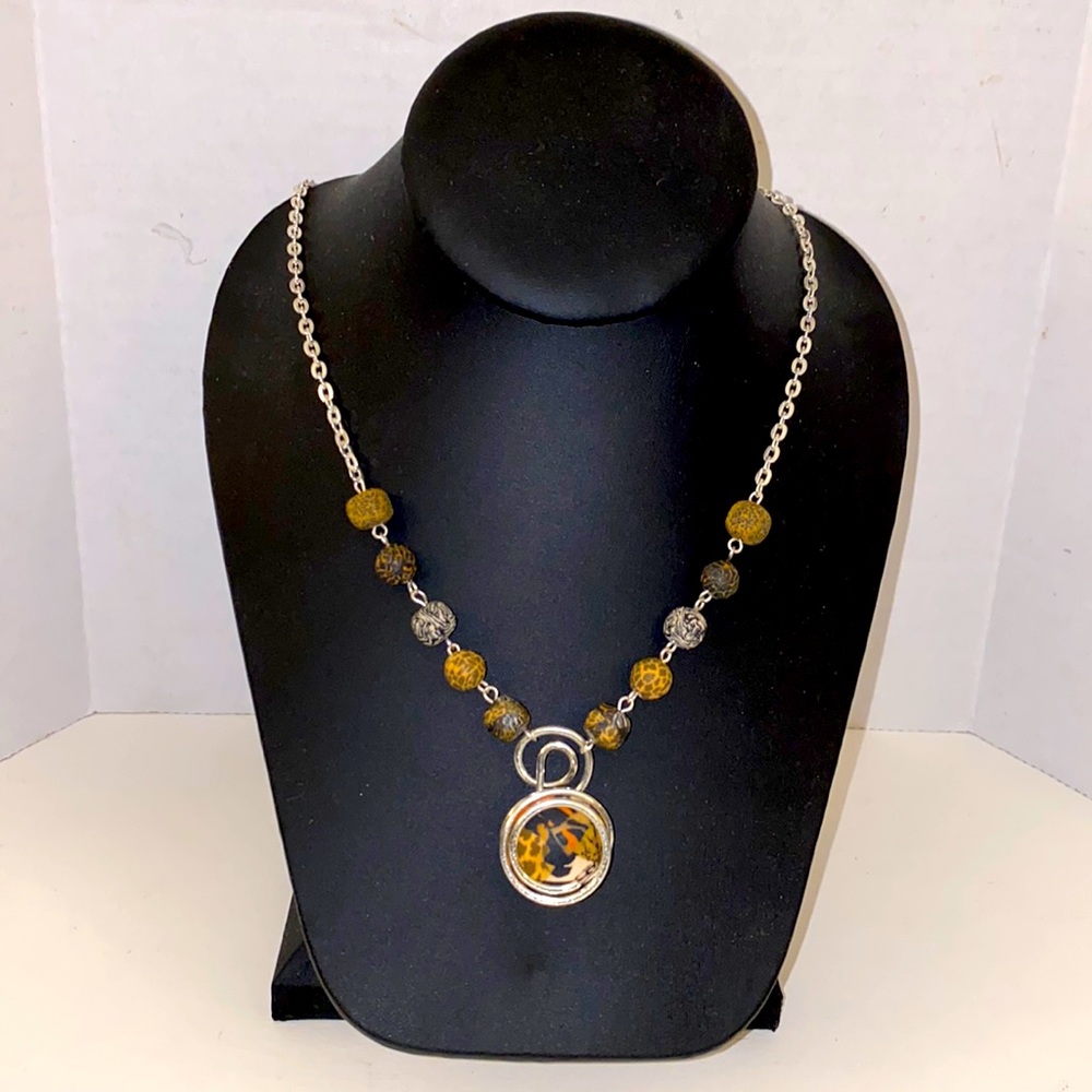 Viva Beads “Safari” Silver Tone Polymer Clay Beads Necklace 21”